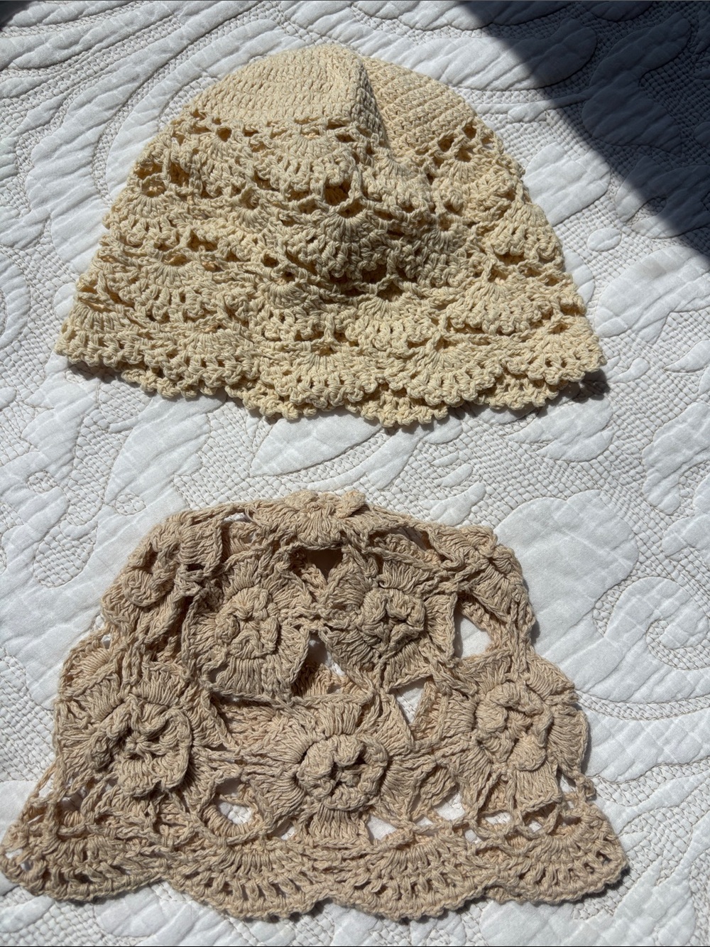Crocheted Boho Beach Hat Set in Cream and Tan